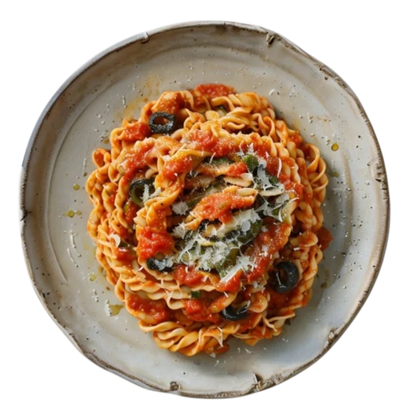 Pasta napolitana con aceitunas negras, tomate y queso rallado en Kokcha